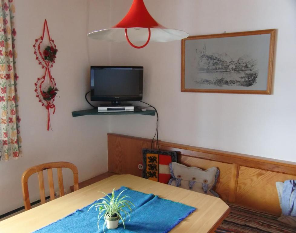Zimmer Und Ferienwohnungen "Heidis Welt" Podlanig Hermagor-Pressegger See Habitación foto